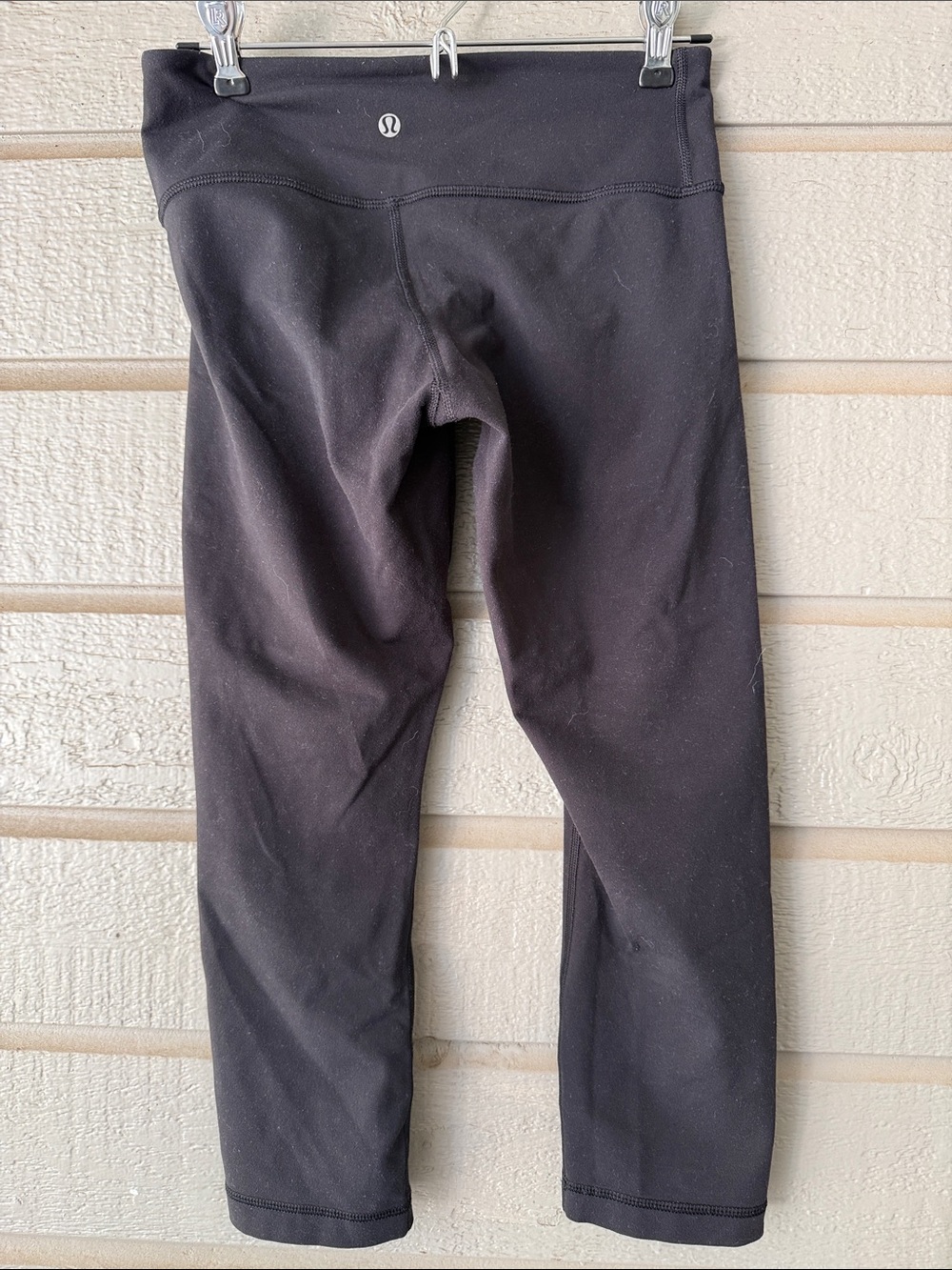 lululemon athletica Black Cropped Performance Leggings